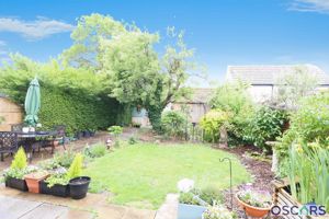 Photo 25- click for photo gallery